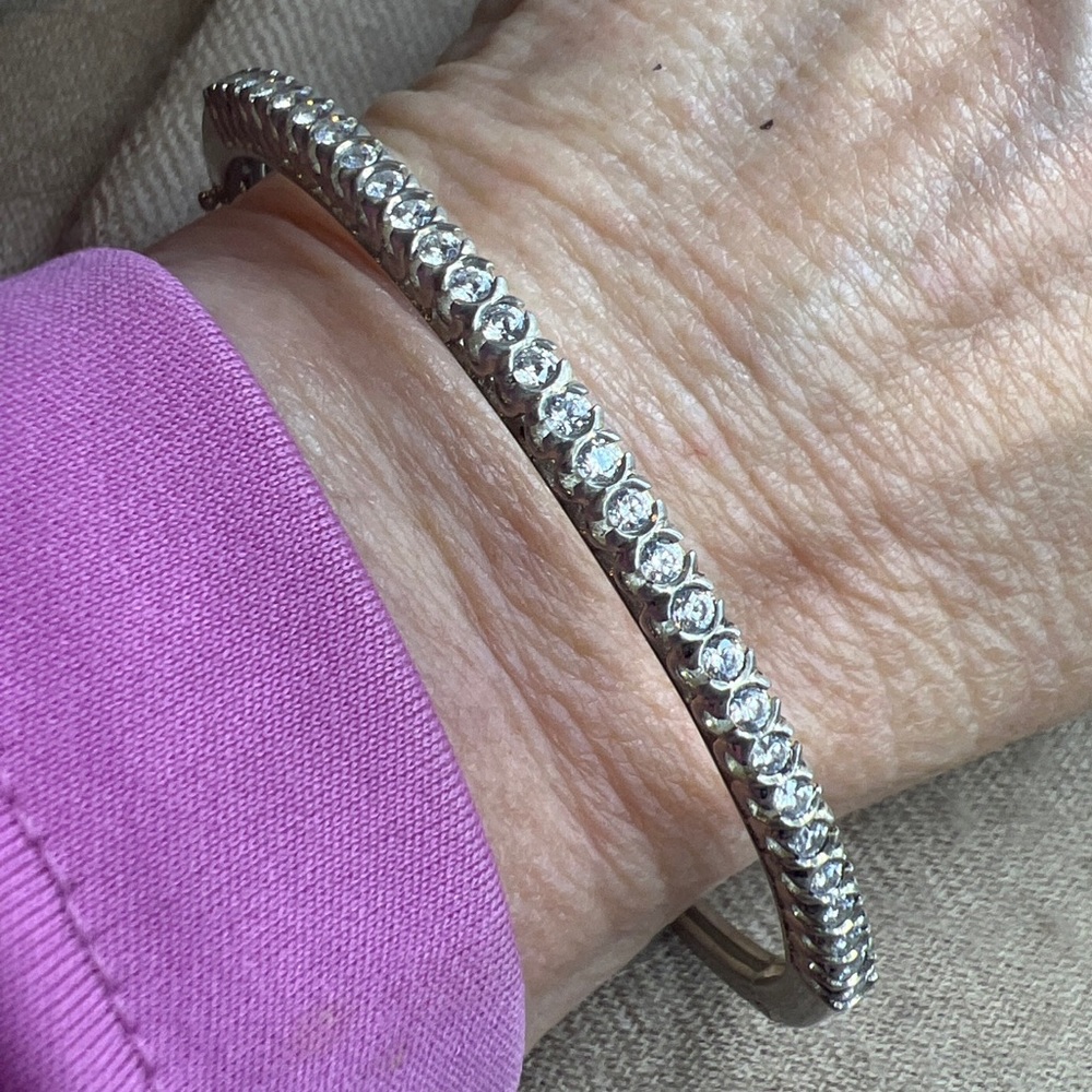 Vintage 925 sterling silver DQ GV China hinged bracelet